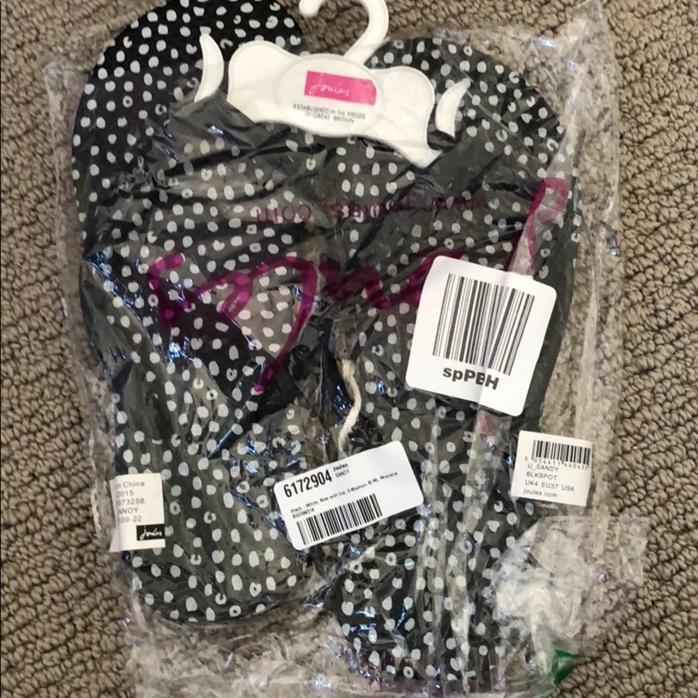 Brand new women's black/white Joules beach sandals